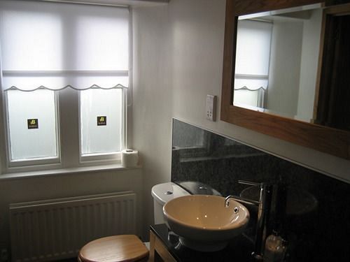 Brookhouse Guest House Clapham Εξωτερικό φωτογραφία